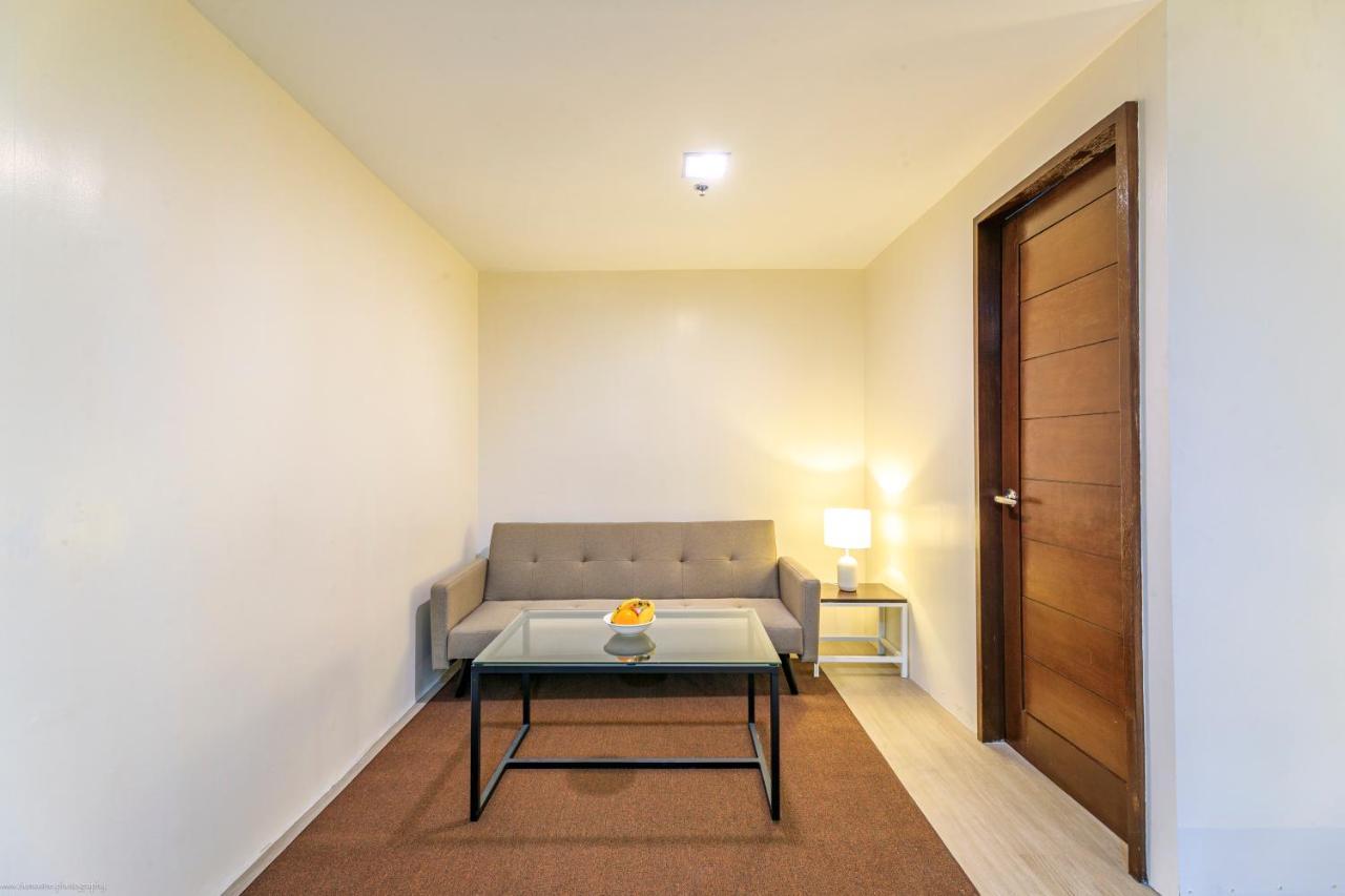 Fynn Boutique Hotel Bacoor Extérieur photo